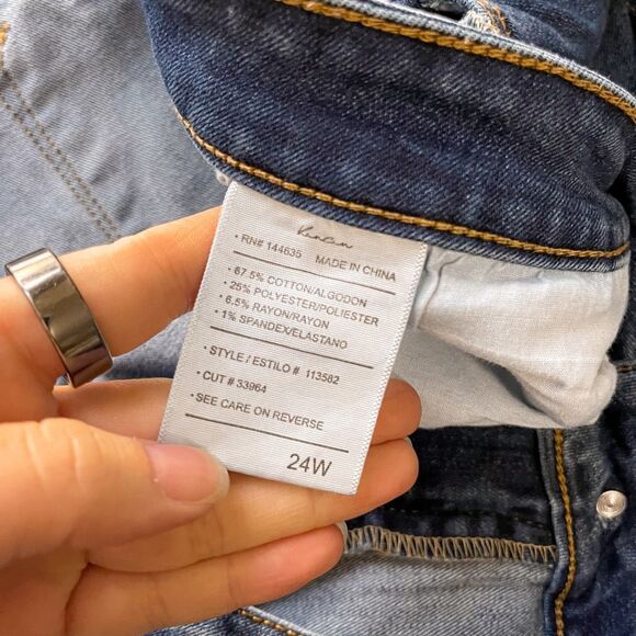 KanCan Distressed Cropped Jeans Size 24W - Picture 4 of 8